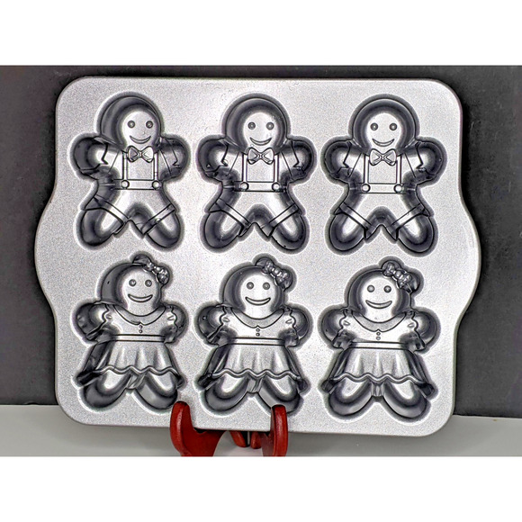 Nordic Ware Gingerbread Kids Cakelet Cake Pan Christmas - Picture 5 of 5